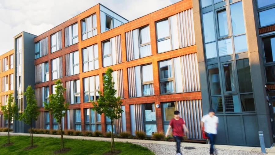 Oxford International College 