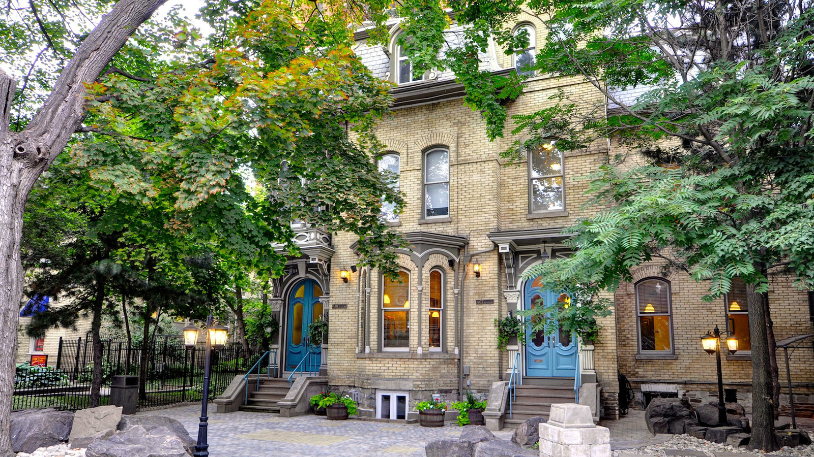 Holmes Institute Toronto